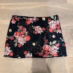 Edikted Lace Mini Skirt